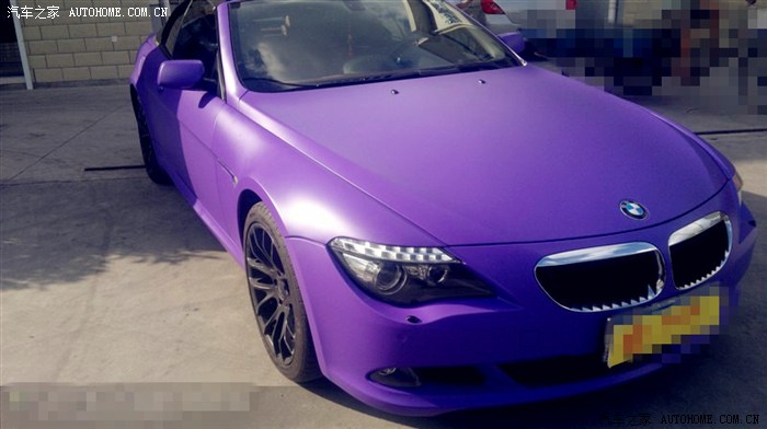 紫色的宝马敞篷够炫!