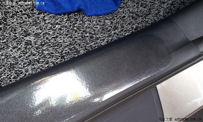 贴车门内侧和门槛防踢犀牛皮_北京现代ix35/mufasa 沐飒论坛_汽车之家