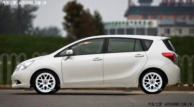 来看看,给逸致加装的 17寸白色bbs轮毂 好看吗