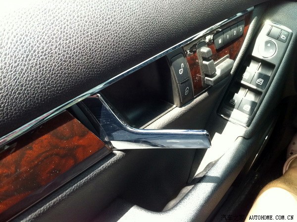 车内门把手坏了怎么办