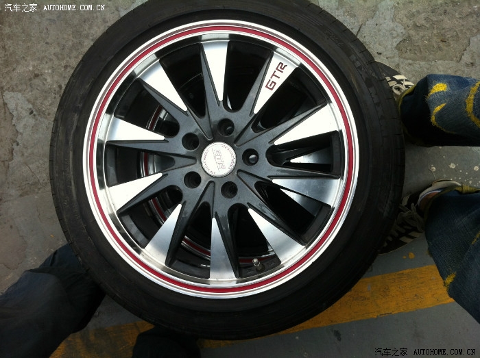 17寸的gtr 米其林的轮胎