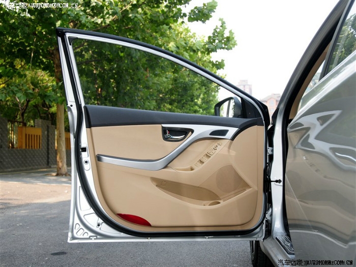 【图】朗动前门灯会亮么?难道又是个摆设,擦!_朗动论坛_汽车之家论坛