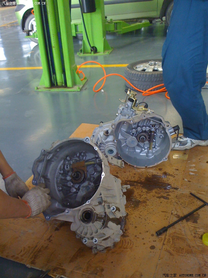 更换变速箱总成有图有真相已经更换完毕