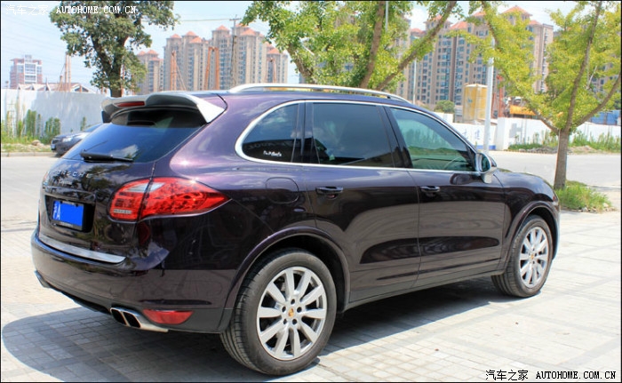 上海车艺尚威固专营店保时捷卡宴威固前挡v70车身v40展示