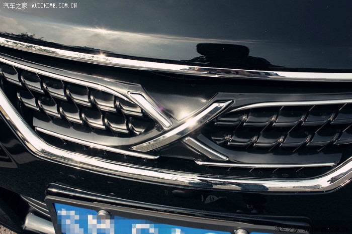 炫装黑锐换装电镀黑markx全车车标和markx铝合金踏板