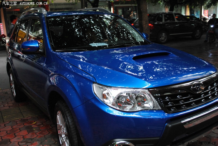 拉力蓝森林人成都靓车会青羊店钻石全套镀膜