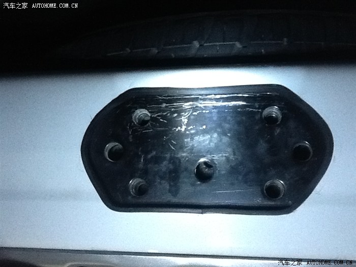 一把壁纸刀 一个扳手 自己动手安装拖车钩