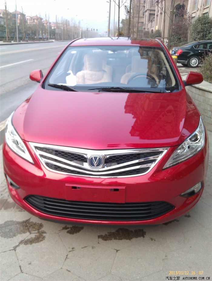 重庆长安逸动红色手豪eado提车简记增加油耗