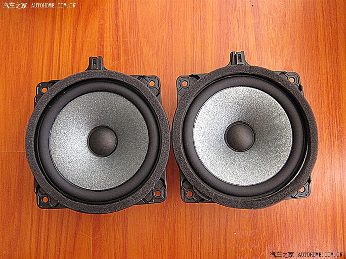 请教论坛高手e260l能否升级lexicon174logic7音响