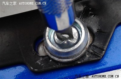 非暴力拆卸车牌防盗螺丝的两种方法