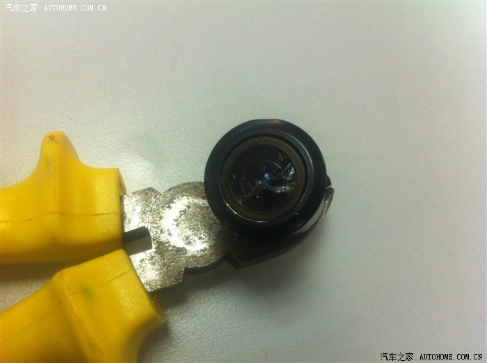 拆解倒车影像摄像头