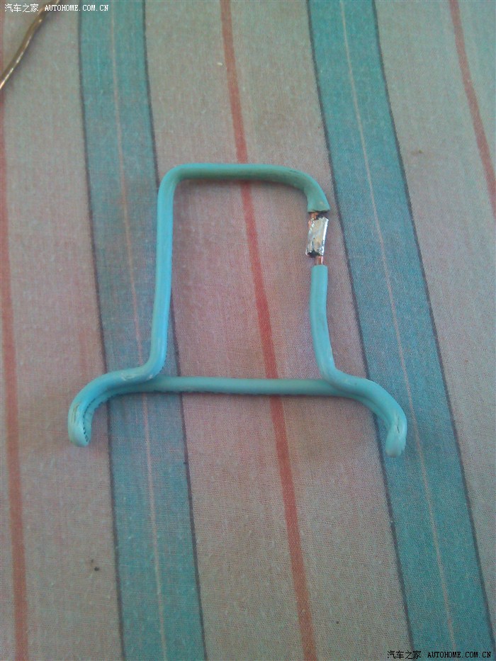 【图】自制车载手机支架