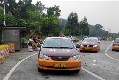 教练车除了神车我只见到过比亚迪