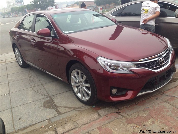 2014红色锐志好吗