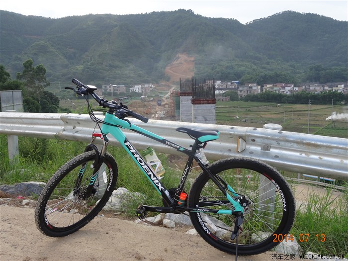 怒提美利达欧版大7附送美女照