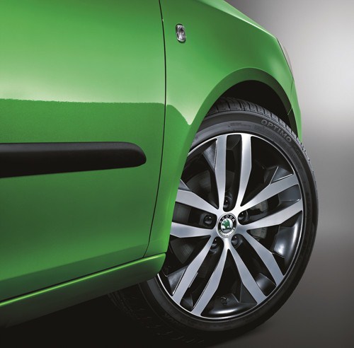 品质硬功夫 晶锐成就A0级车安全宗师