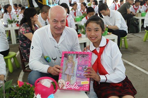 2013BMW 童悦之家环保活动启动