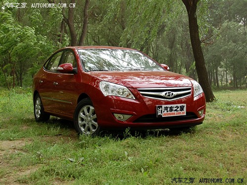 【图】看北京现代各车型在足球场上的战略布局