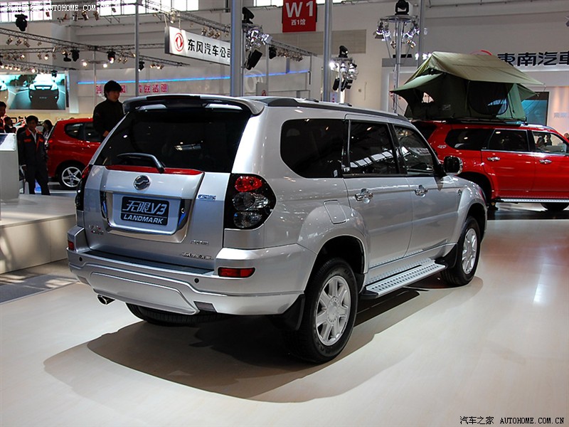 中兴汽车 无限v3 08款 汽油四驱 超豪华型 车身外观169900  点击进入