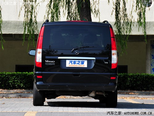 汽车之家 福建戴姆勒 唯雅诺 2010款 2.5l 豪华版