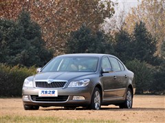 汽车之家 上海大众斯柯达 明锐 2010款 1.8TSI DSG逸尊版