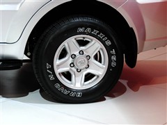 北汽 北京汽车 域胜007 2011款 2.4 四驱精英版豪华型