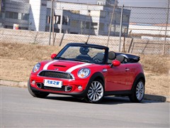 汽车之家 MINI MINI 2011款 1.6T COOPER S CABRIO