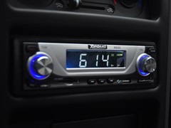 众泰 众泰汽车 江南tt 2010款 0.8l 豪华型